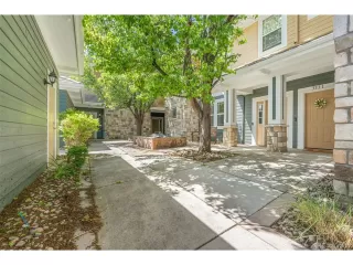 Photo #2: 7993281 Listing 