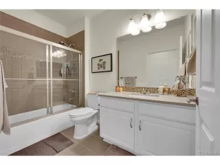 Photo #5: 7993741 Listing