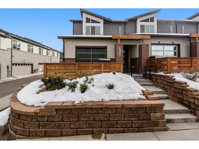 MLS: 7994064 Condo For Sale