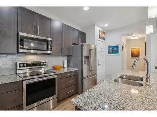 Photo #6: 7994064 Listing