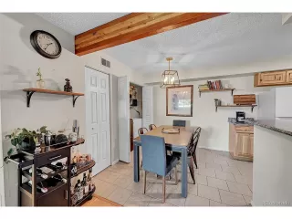 Photo #3: 7994457 Listing