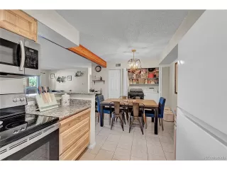 Photo #6: 7994457 Listing