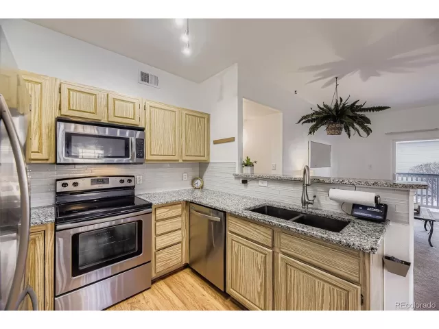 MLS: 7995038 Condo For Sale