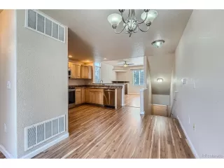 Photo #4: 7999644 Listing 