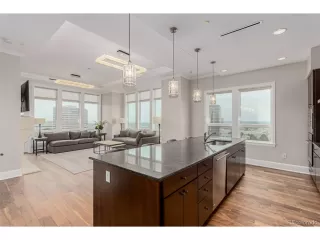 Photo #2: 8000041 Listing