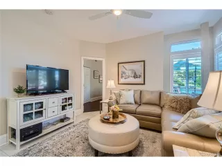 Photo #3: 8001143 Listing