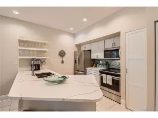 Photo #5: 8001143 Listing