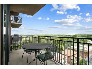 Photo #4: 8001903 Listing 