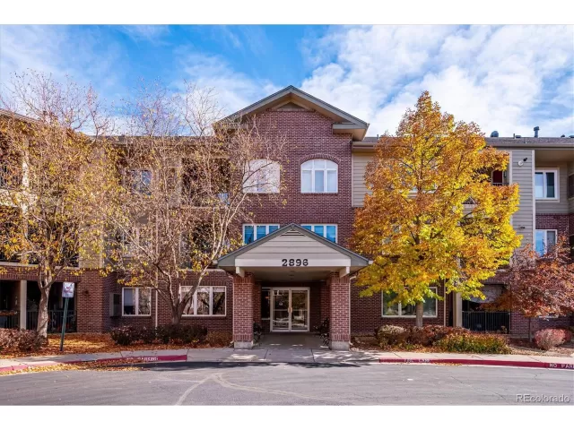 MLS: 8004093 Condo For Sale