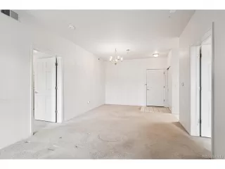 Photo #5: 8004093 Listing