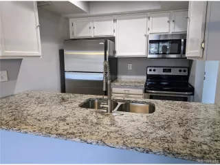 Photo #4: 8006863 Listing 