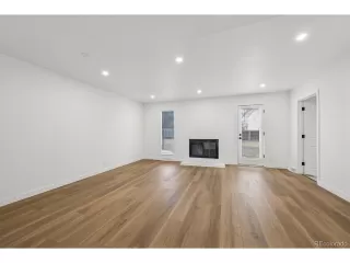 Photo #6: 8006990 Listing 