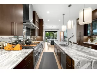 Photo #3: 8010993 Listing 