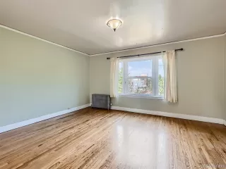 Photo #6: 8011099 Listing 