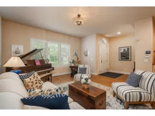 Photo #4: 8011540 Listing