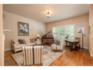 Photo #5: 8011540 Listing