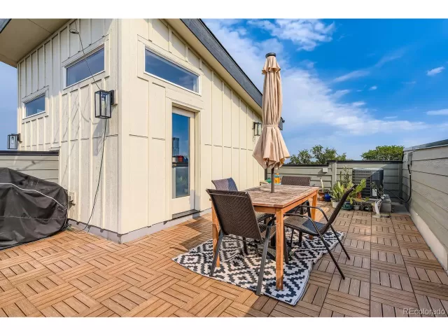 MLS: 8012945 Condo For Sale