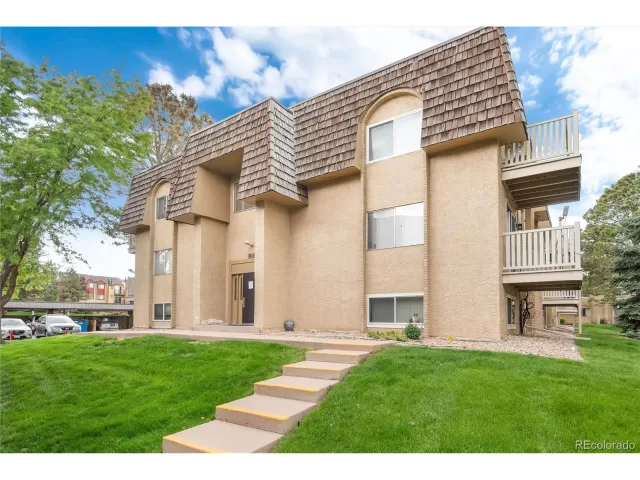 MLS: 8014037 Condo For Sale