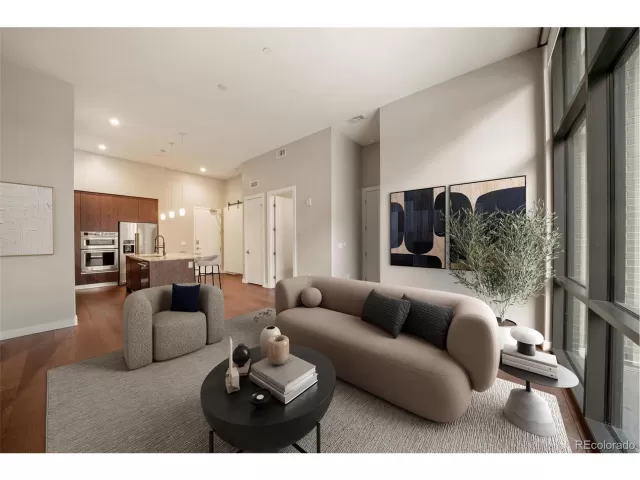 MLS: 8016728 Condo For Sale