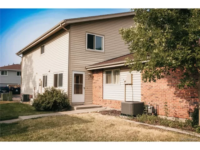 MLS: 8018089 Condo For Sale