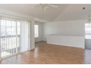 Photo #5: 8021608 Listing