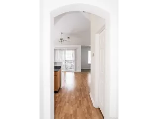 Photo #6: 8021608 Listing