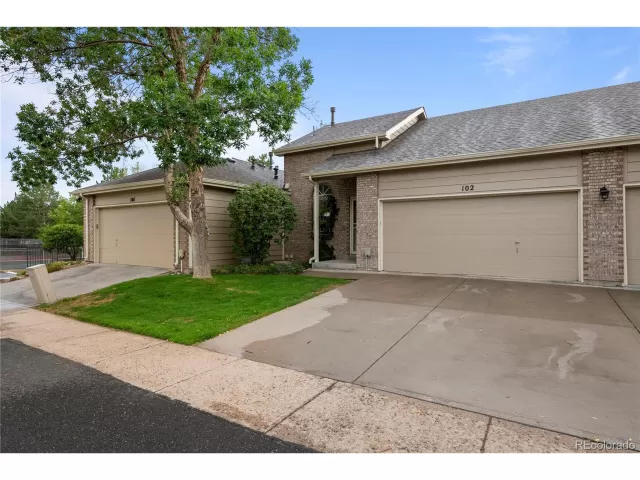 MLS: 8024796 Condo For Sale