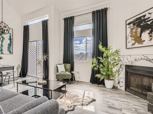 MLS: 8026854 Condo For Sale