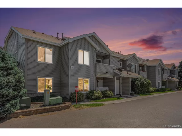 MLS: 8026884 Condo For Sale