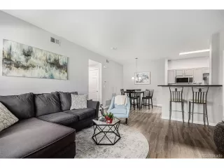 Photo #3: 8026884 Listing