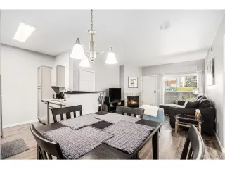 Photo #6: 8026884 Listing