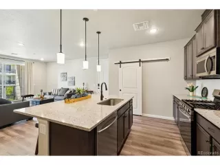 Photo #2: 8028659 Listing