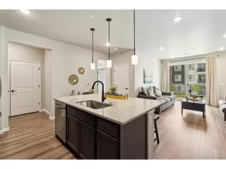 Photo #3: 8028659 Listing