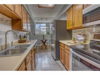 Photo #5: 8032510 Listing 