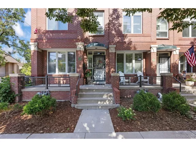 MLS: 8033035 Condo For Sale