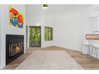 Photo #2: 8033296 Listing 