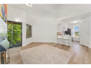 Photo #3: 8033296 Listing 