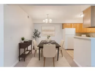 Photo #3: 8036582 Listing