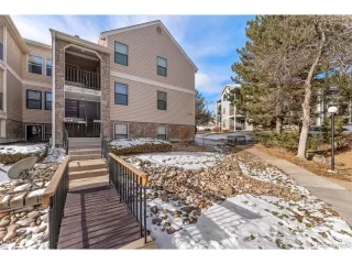 Photo #2: 8036931 Listing 