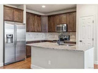 Photo #6: 8037263 Listing 