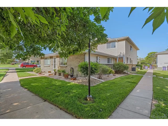 MLS: 8043023 Condo For Sale