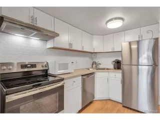 Photo #6: 8047476 Listing