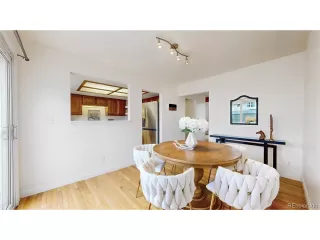 Photo #6: 8050195 Listing