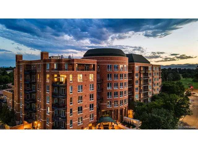 MLS: 8051224 Condo For Sale