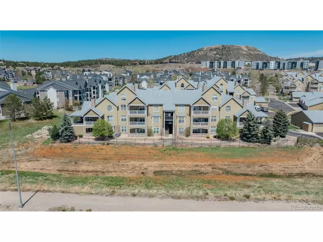 MLS: 8053008 Condo For Sale