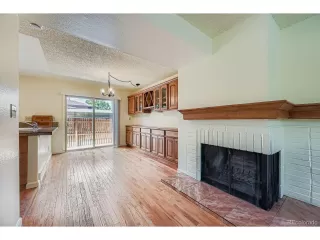 Photo #5: 8053540 Listing