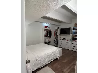 Photo #4: 8054297 Listing 