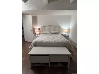 Photo #5: 8054297 Listing 