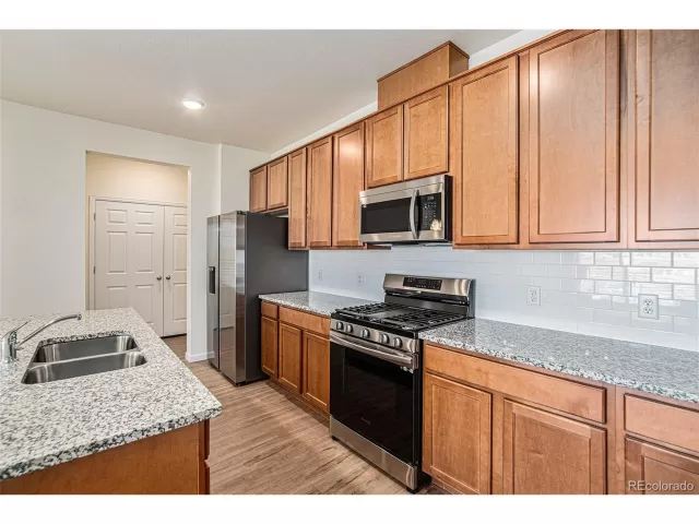 MLS: 8055733 Condo For Sale