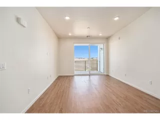 Photo #3: 8055733 Listing 